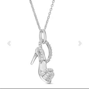 No longer available! Marilyn Monroe collection pendant.